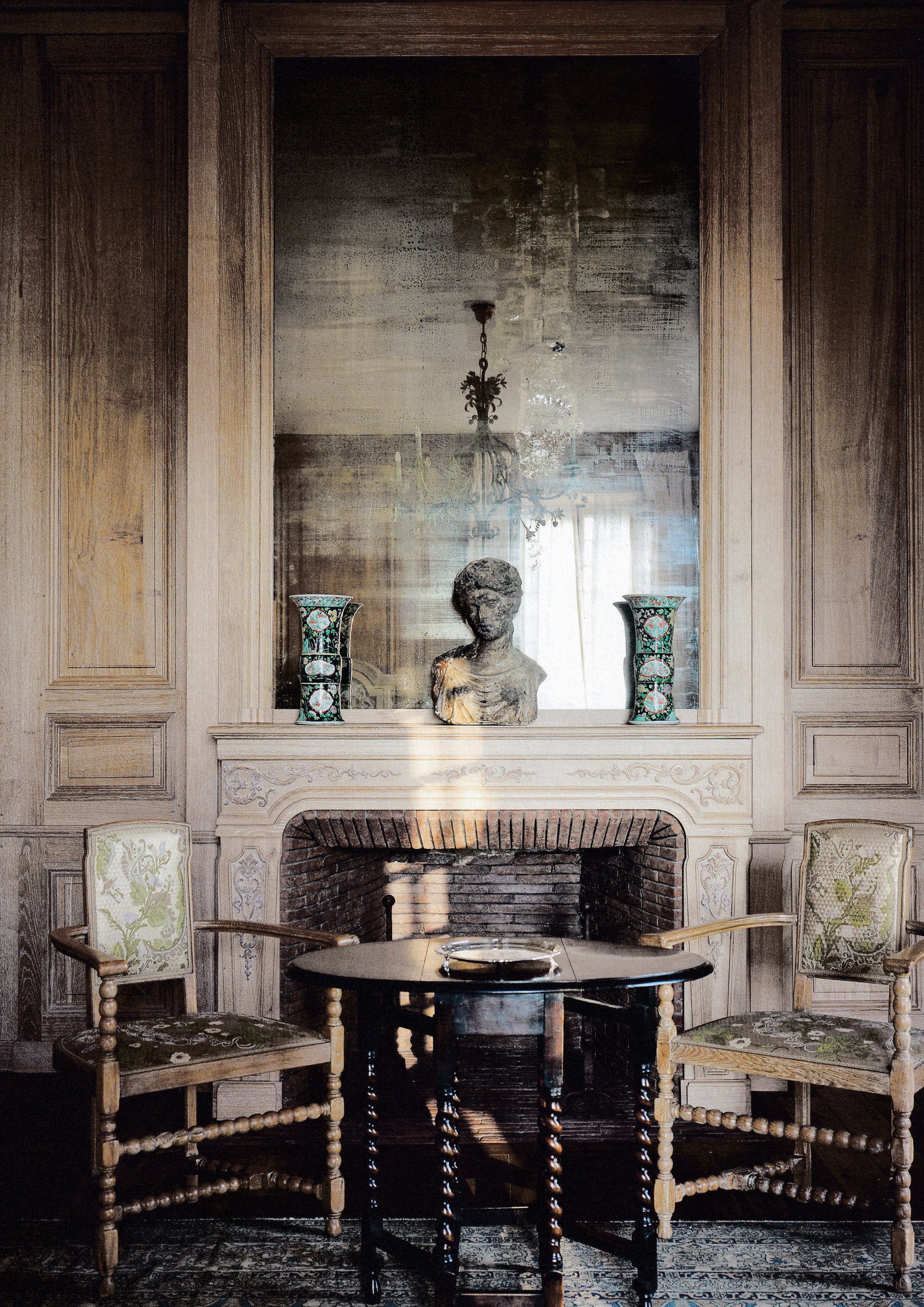CHANEL_INSIDE_017.jpg