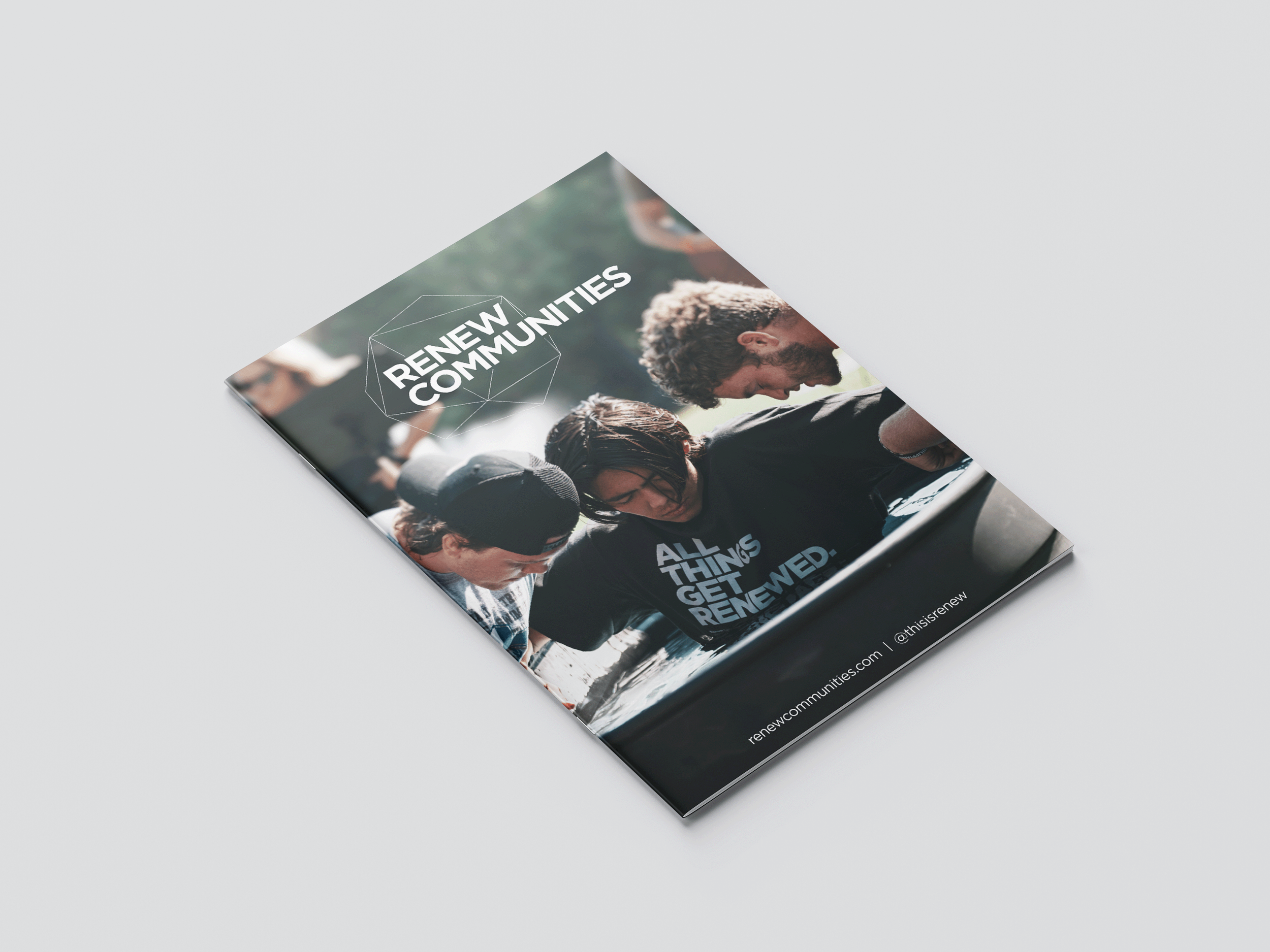 Free_A4_Brochure_Mockup_1.png