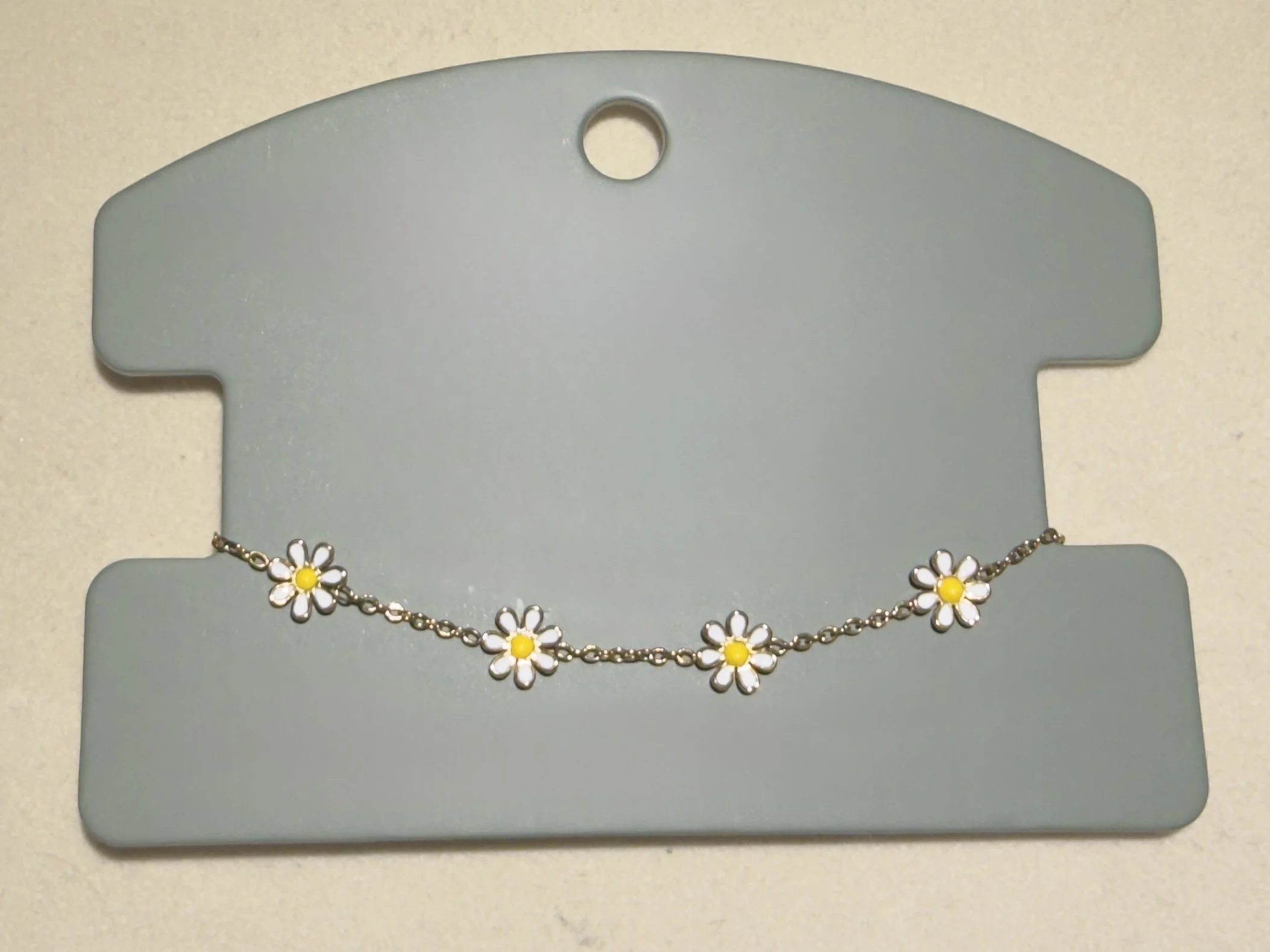 Gold Daisy Chain Bracelet