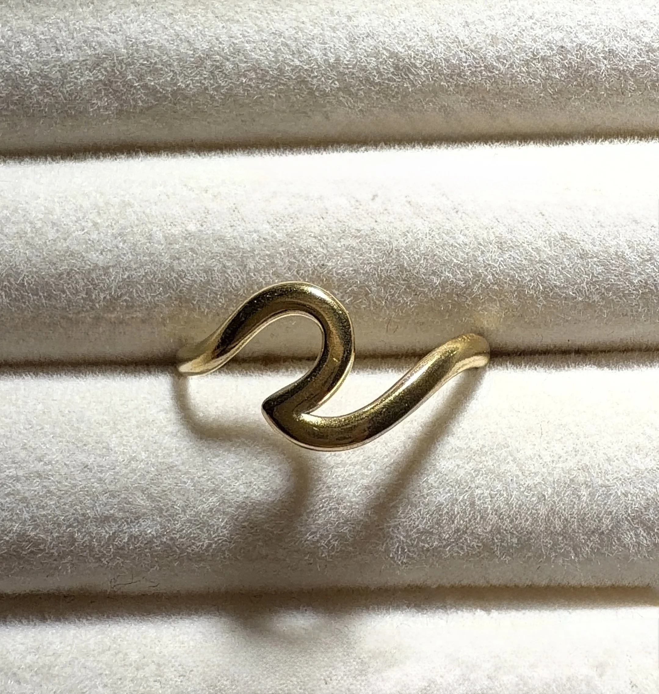 Gold Wave Open Ring