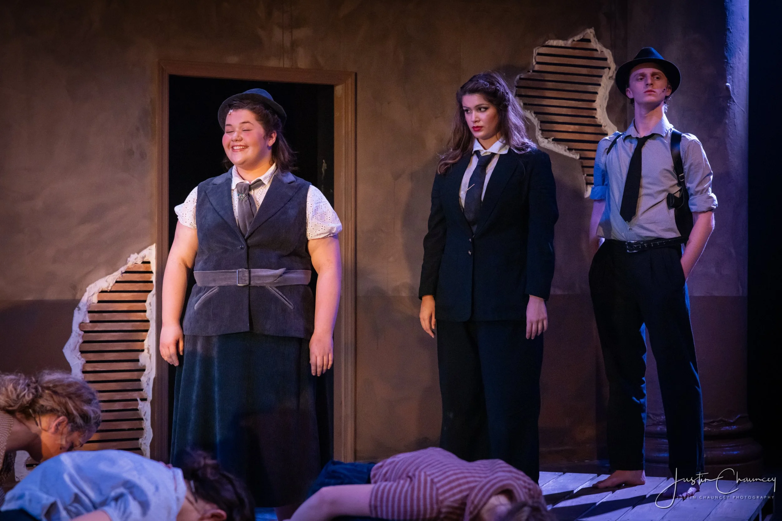 GUNMAN in Waiting for Lefty.