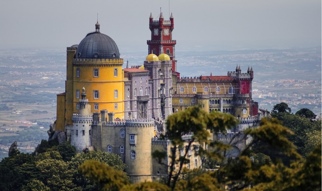 Sintra ensinou-me que ousadia sem rigor é fantasia. Com rigor, é outra coisa.