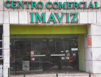 O edifício que tem duas vidas e ninguém fala sobre isso.