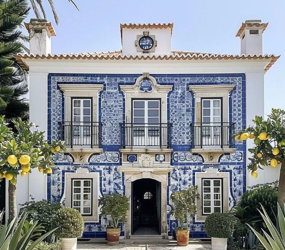 Comprar uma casa com história é comprar uma obrigação que não está no contrato.