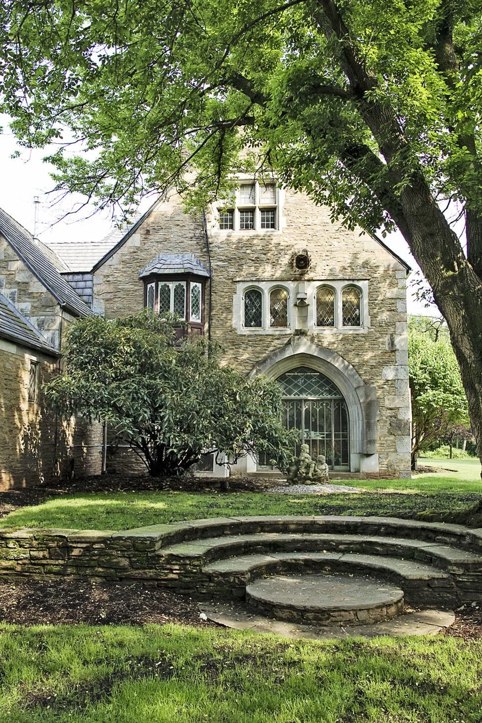 edited web castle yard photos0090.jpg