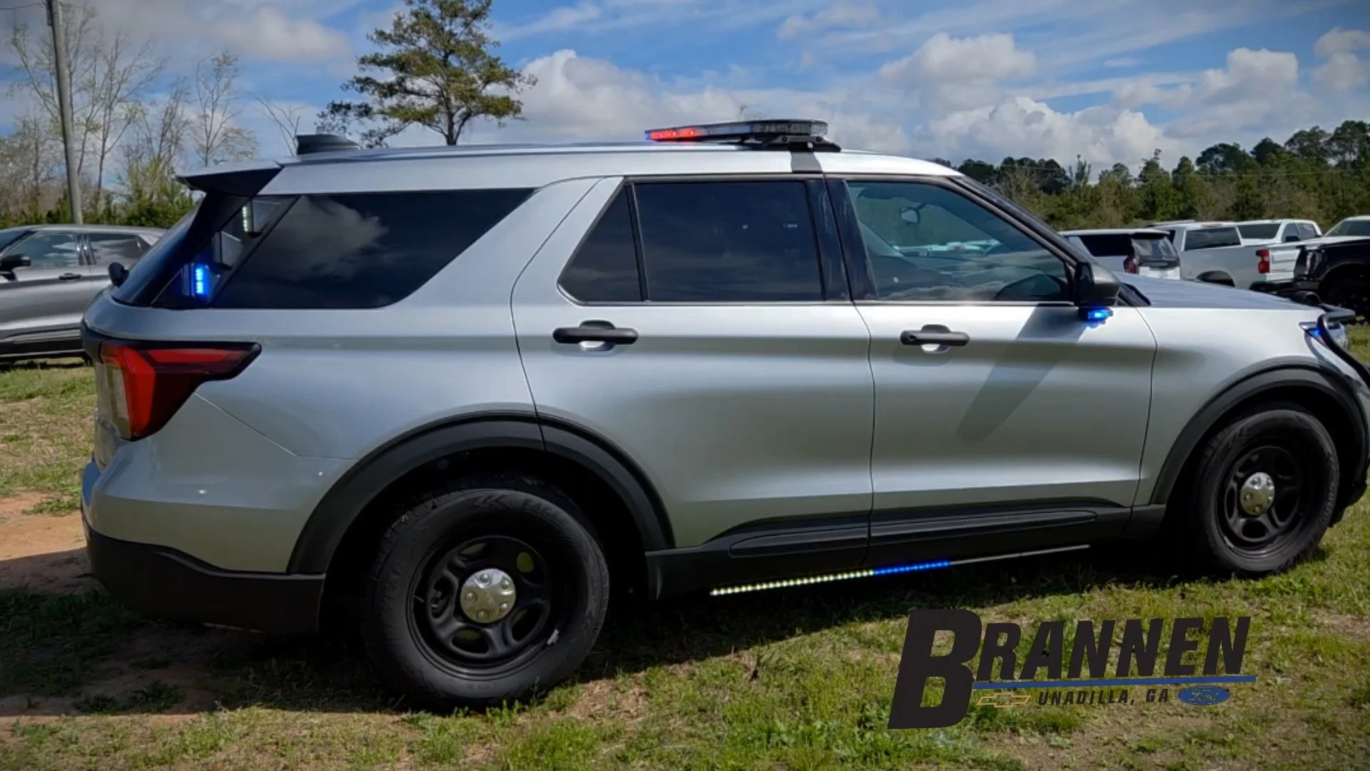🚨 2025&ndash;2026 Ford Explorer FPIU &ndash; Ready for Duty! 🚨
Looking for a proven patrol SUV built specifically for law enforcement? The 2025&ndash;2026 Ford Explorer Police Interceptor Utility (FPIU) delivers the durability, safety, and performa