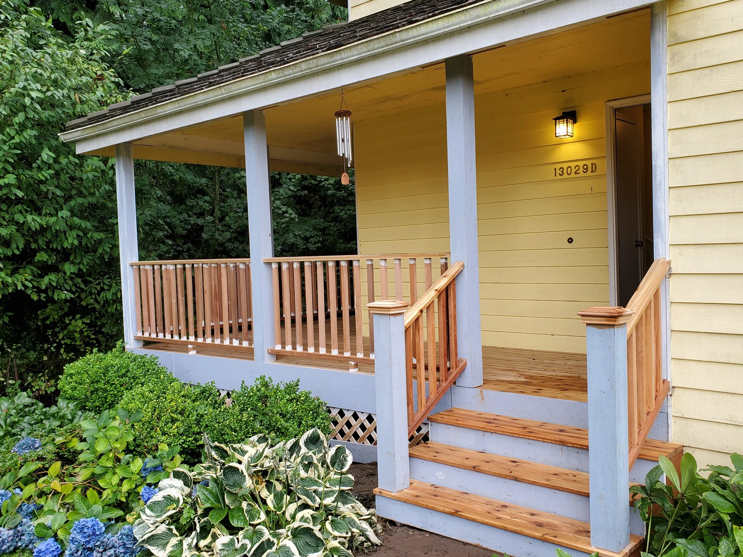 Porch Handrail Seattle, WA