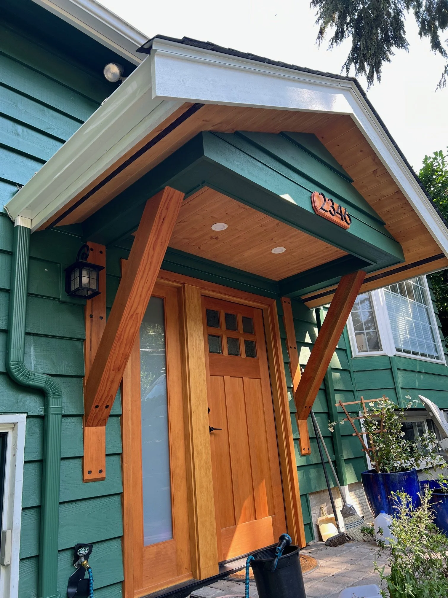 front porch, custom, portico, addition, Wedgewood, Seattle, WA, remodel contractor, carpenter, Burien, WA, White Center, WA, Normandy Park, WA