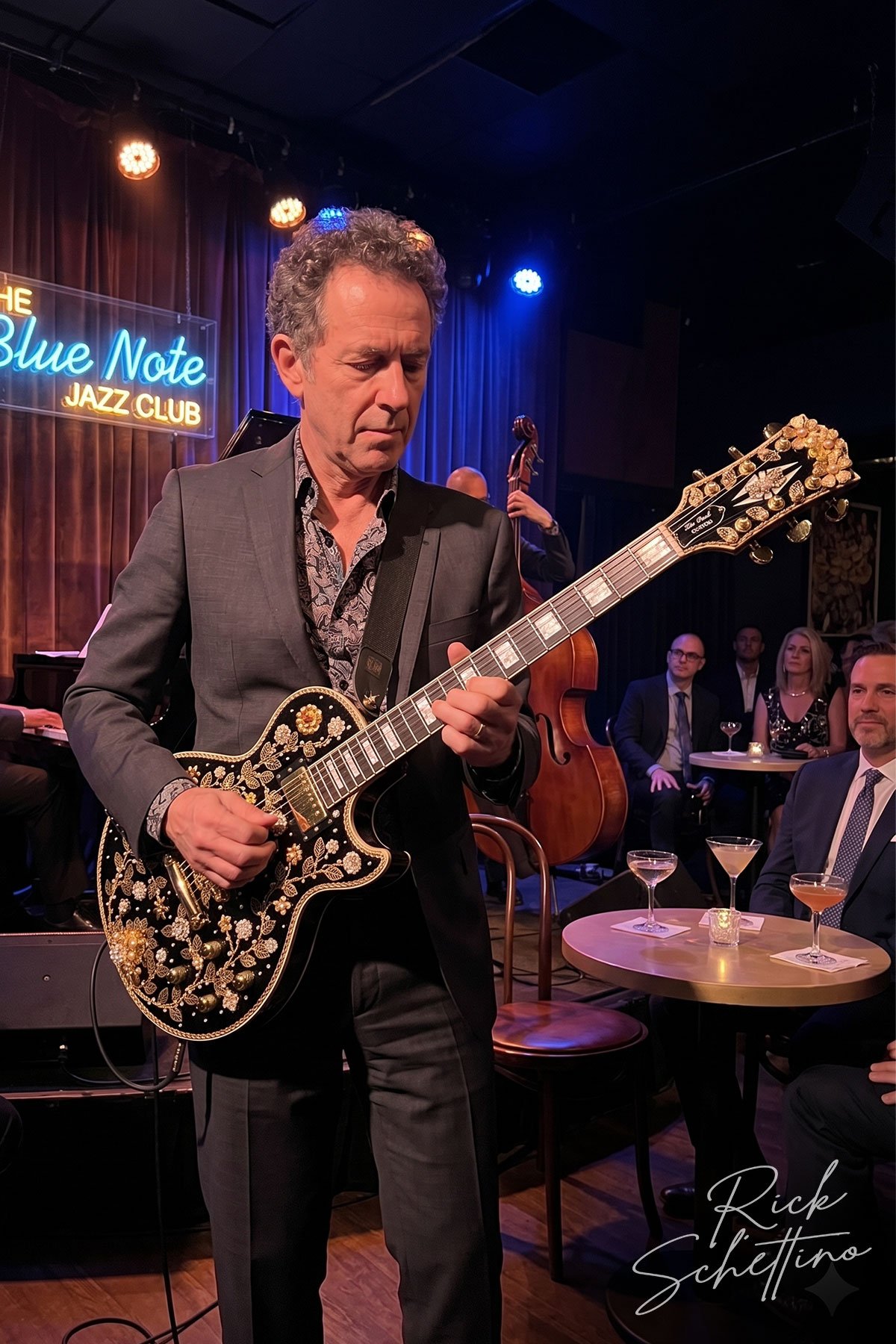 Gilded-Les-Paul-Jazz.jpg