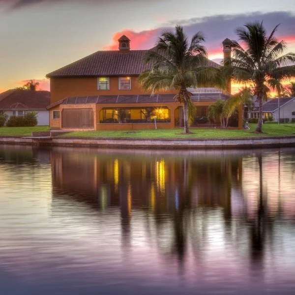 24_1930-SE-21st-Ter_900001_Rear-view-of-home-at-sunset_Web.jpg