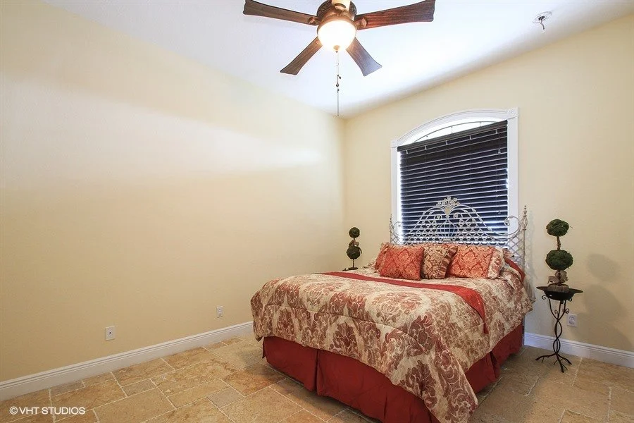 13_1930-SE-21st-Ter_154_One-of-six-bedrooms_Web.jpg
