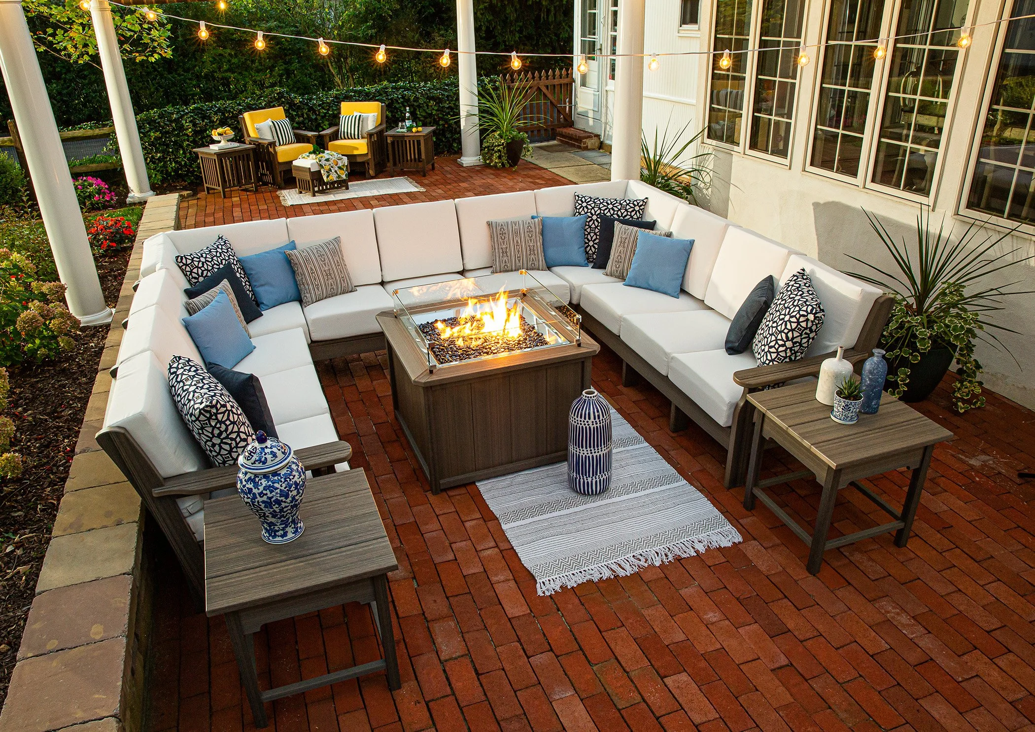How to Elevate Your Outdoor Décor for Labor Day