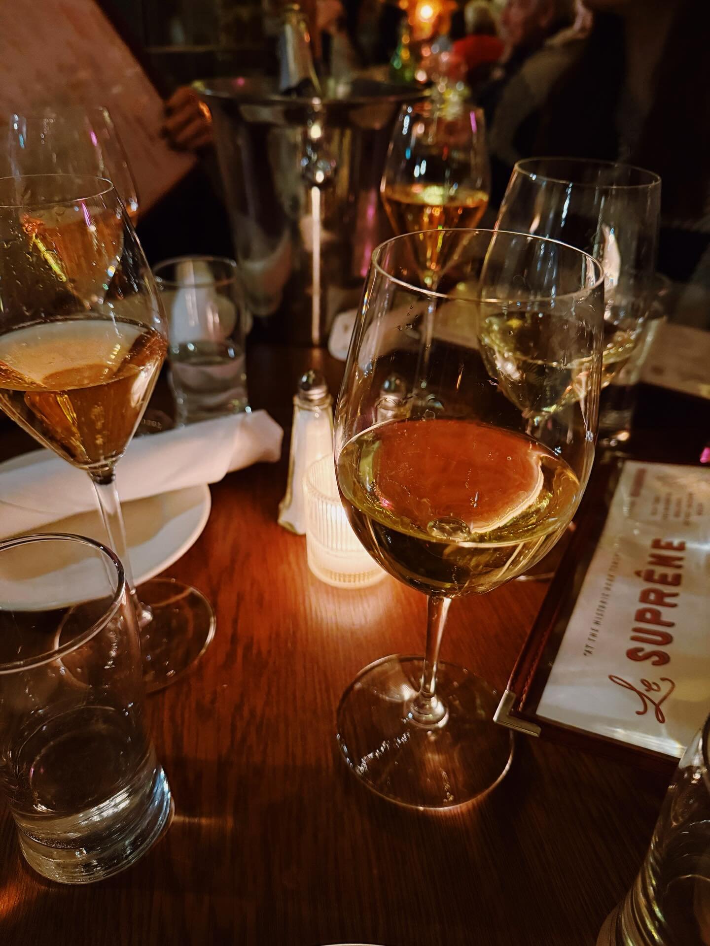 Le Supr&ecirc;me in Detroit, what a wild ride! Cute restaurant, great atmosphere... with a 2-hour wait for our food! It was a mixed bag - French Onion Soup was on point, gnocchi and burger were okay, but the steak frites were a hot mess! I don&rsquo;