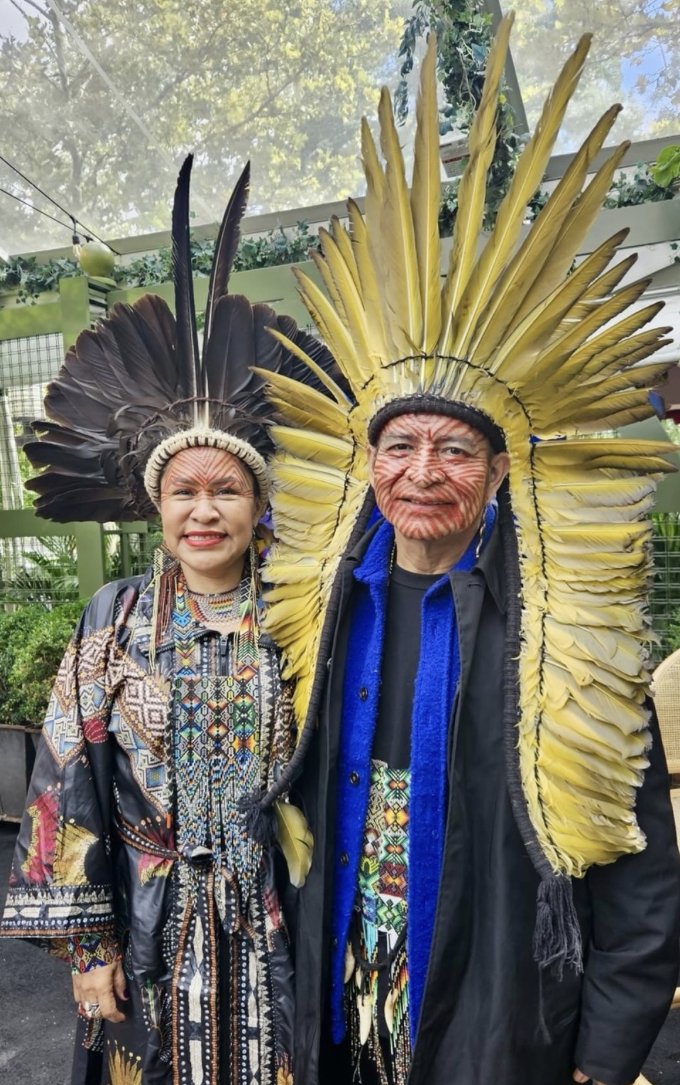 Tashka & Laura Yawanawa