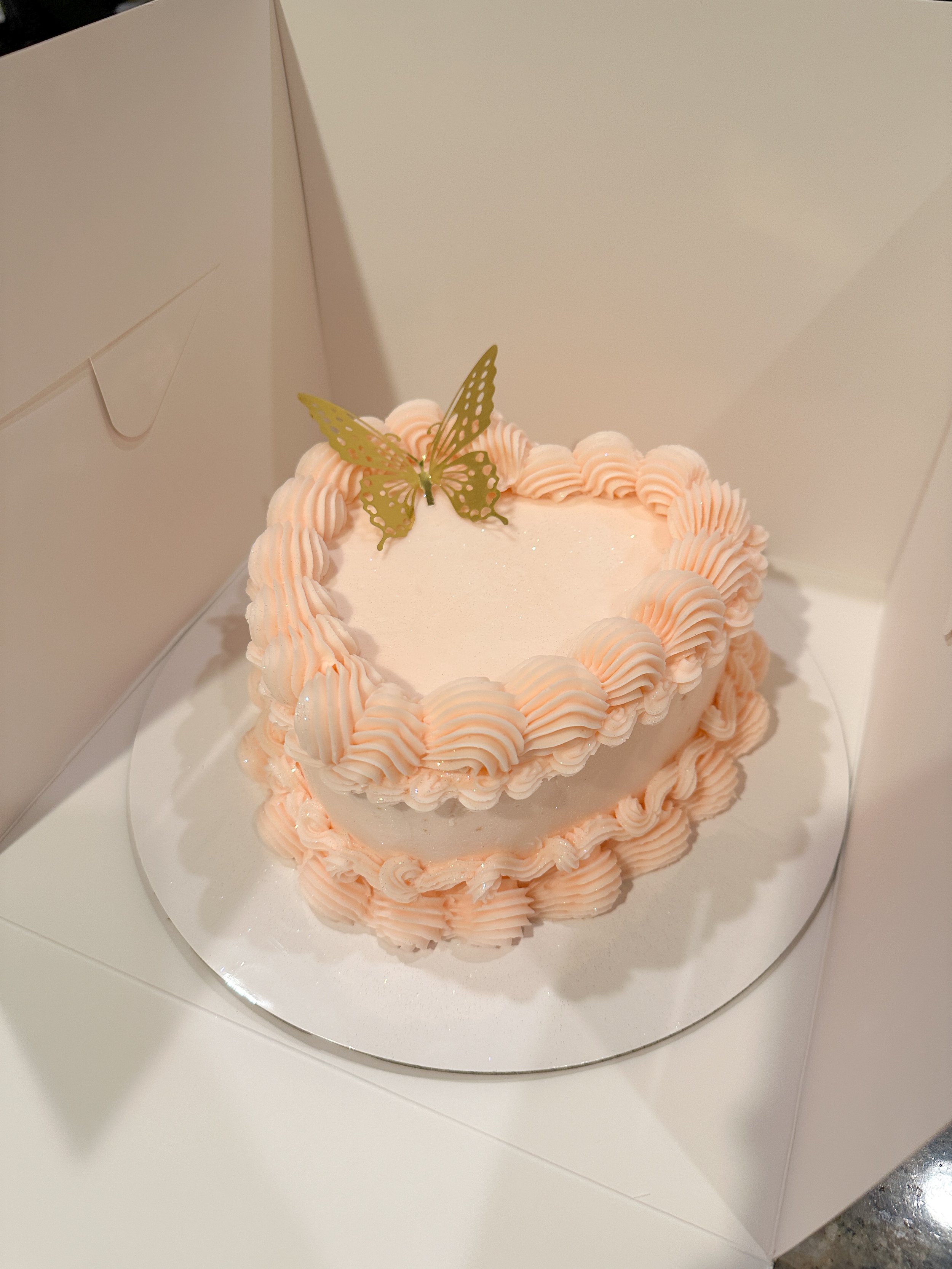 Vintage Heart Cake