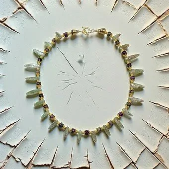 N006_Green Kyanite Necklace_DETAIL1.jpeg
