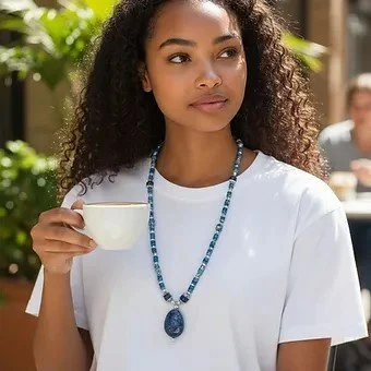N016_Blue Blossom Agate Pendant Necklace_MODEL1.jpeg