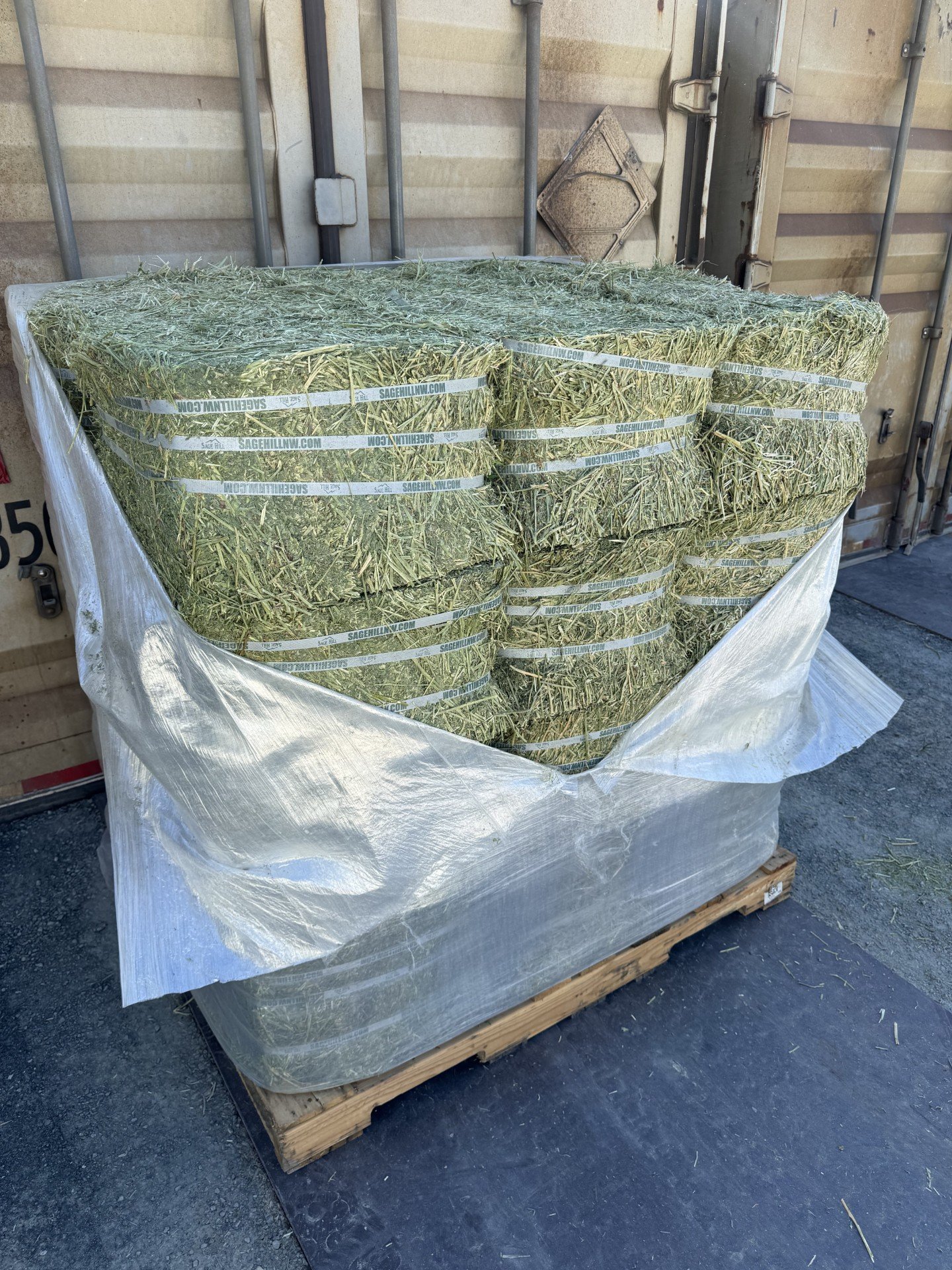 Compressed 2nd Cut Alfalfa