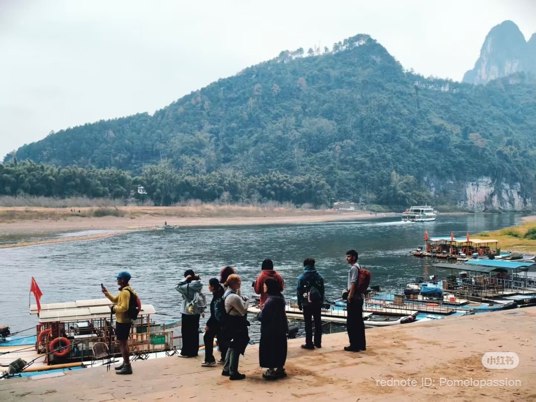 March is here! Xingping is warming up and we love to see that guests are enjoying the outdoors 🥾🏞️#pomelohostelyangshuo #pomelohostelxingping #yangshuo #yangshuochina #xingpingvillage