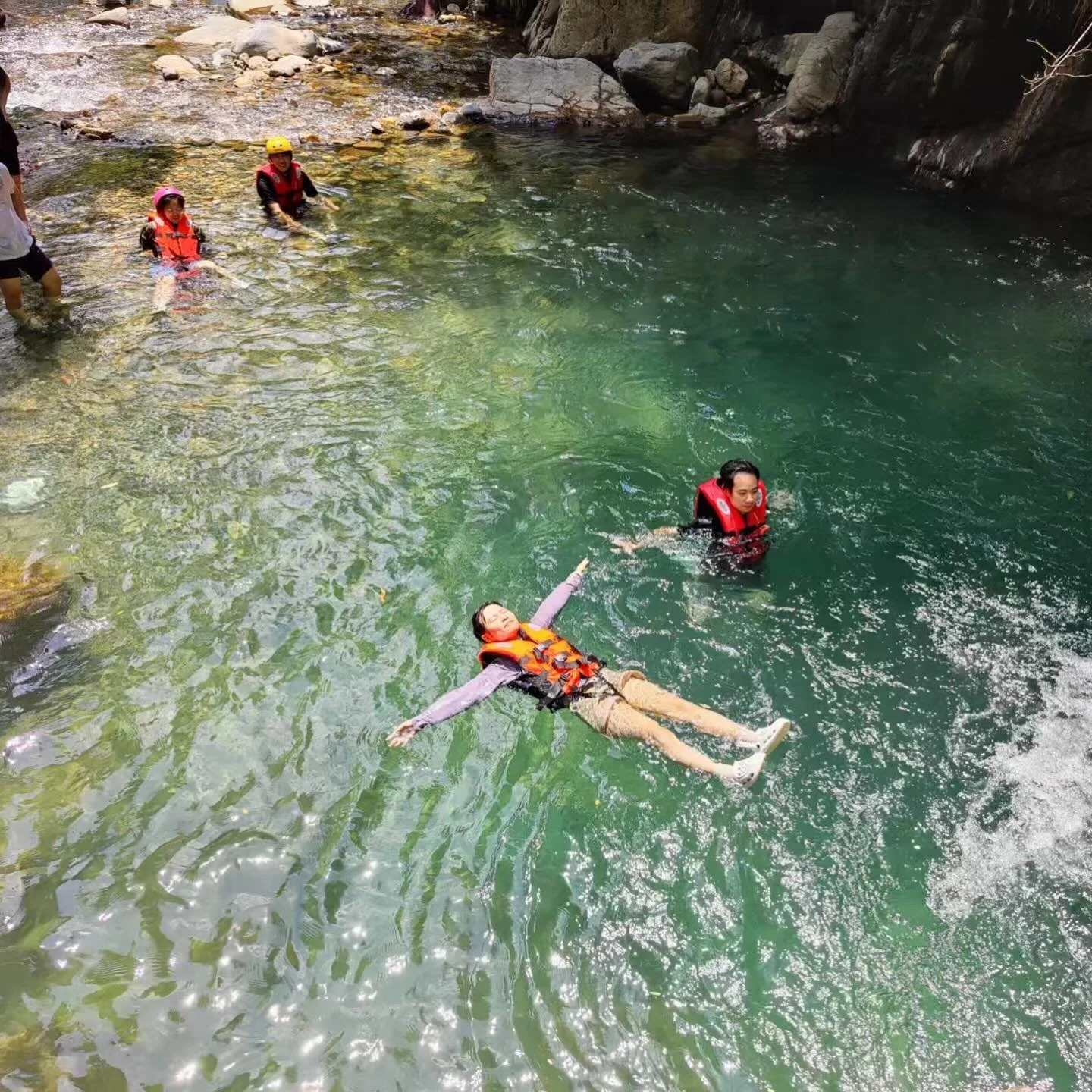 Summer in Xingping🤩🤩 #summer #yangshuo #pomelohostelxingping #pomelohostelyangshuo #yangshuochina #chinahostel #guilin #guangxi #xingping #xingpingoldtown #xingpingancientvillage