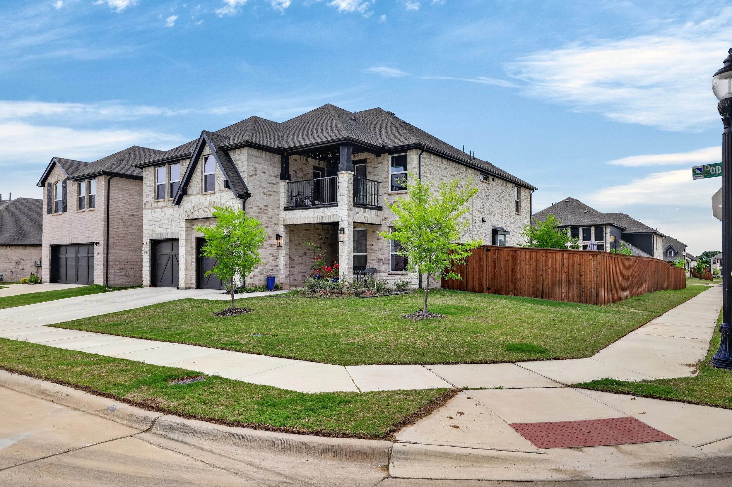 3845 Poppywood Rd
