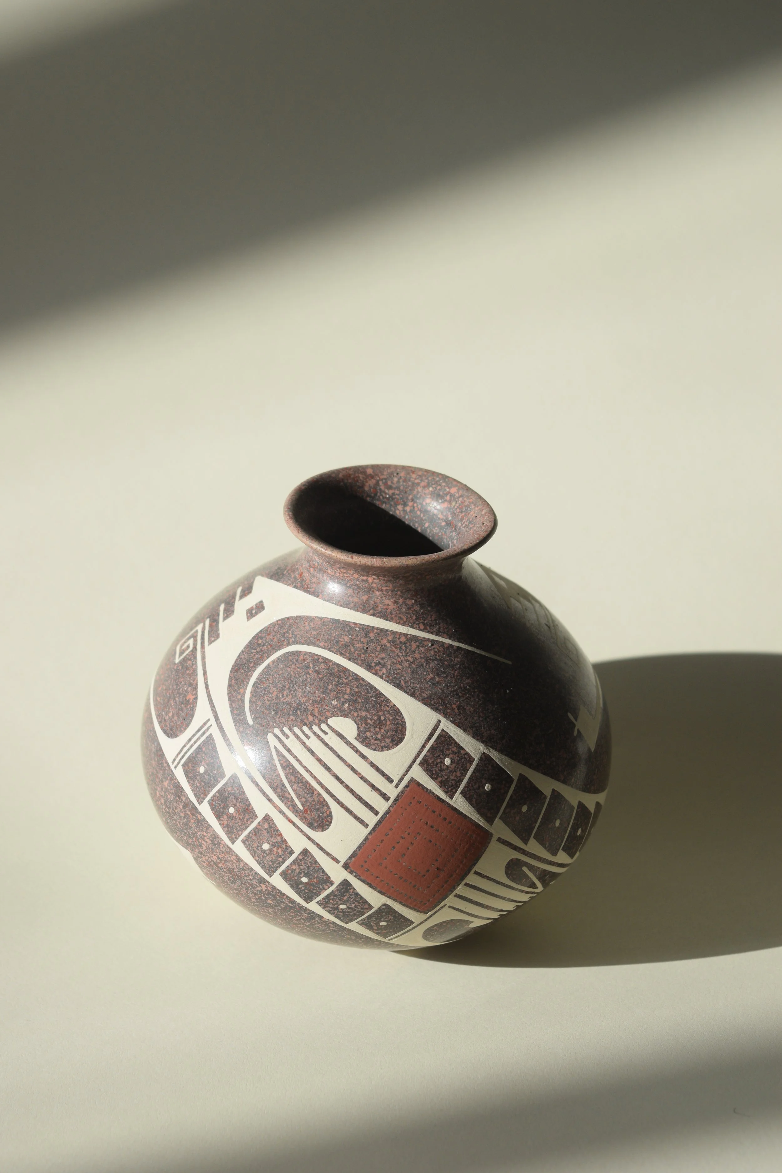 Mata Ortiz Vessel, Mexico