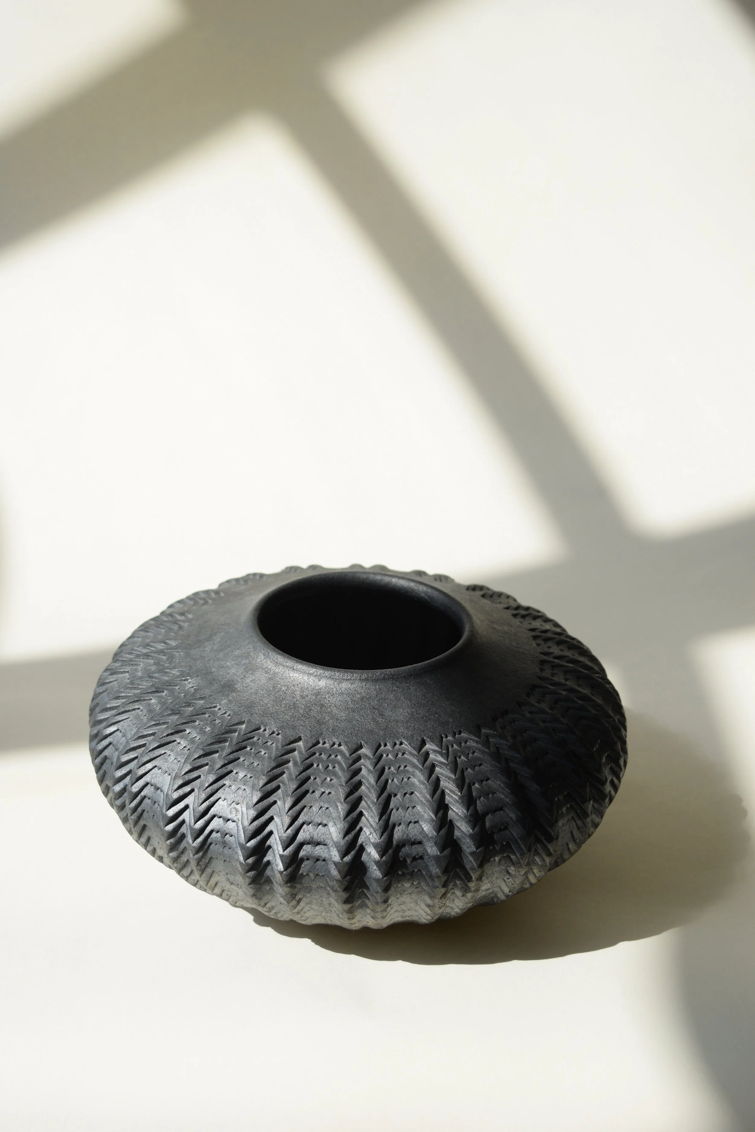 Kenneth Standhardt Studio Pottery Vessel (1997)