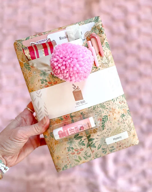Gift for Her - The Bookish Type