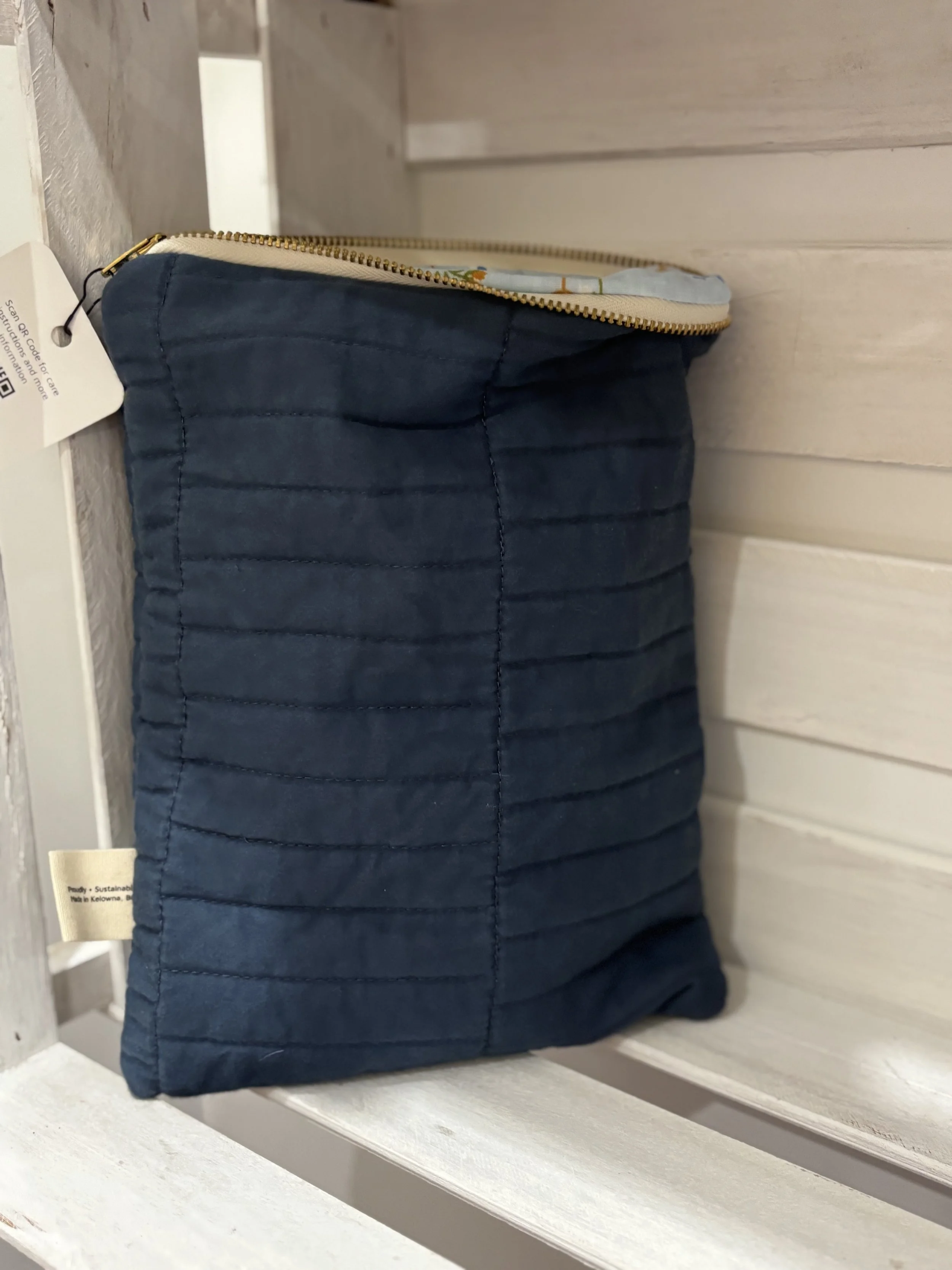 Solid Booksleeve (vintage up-cycled fabric)
