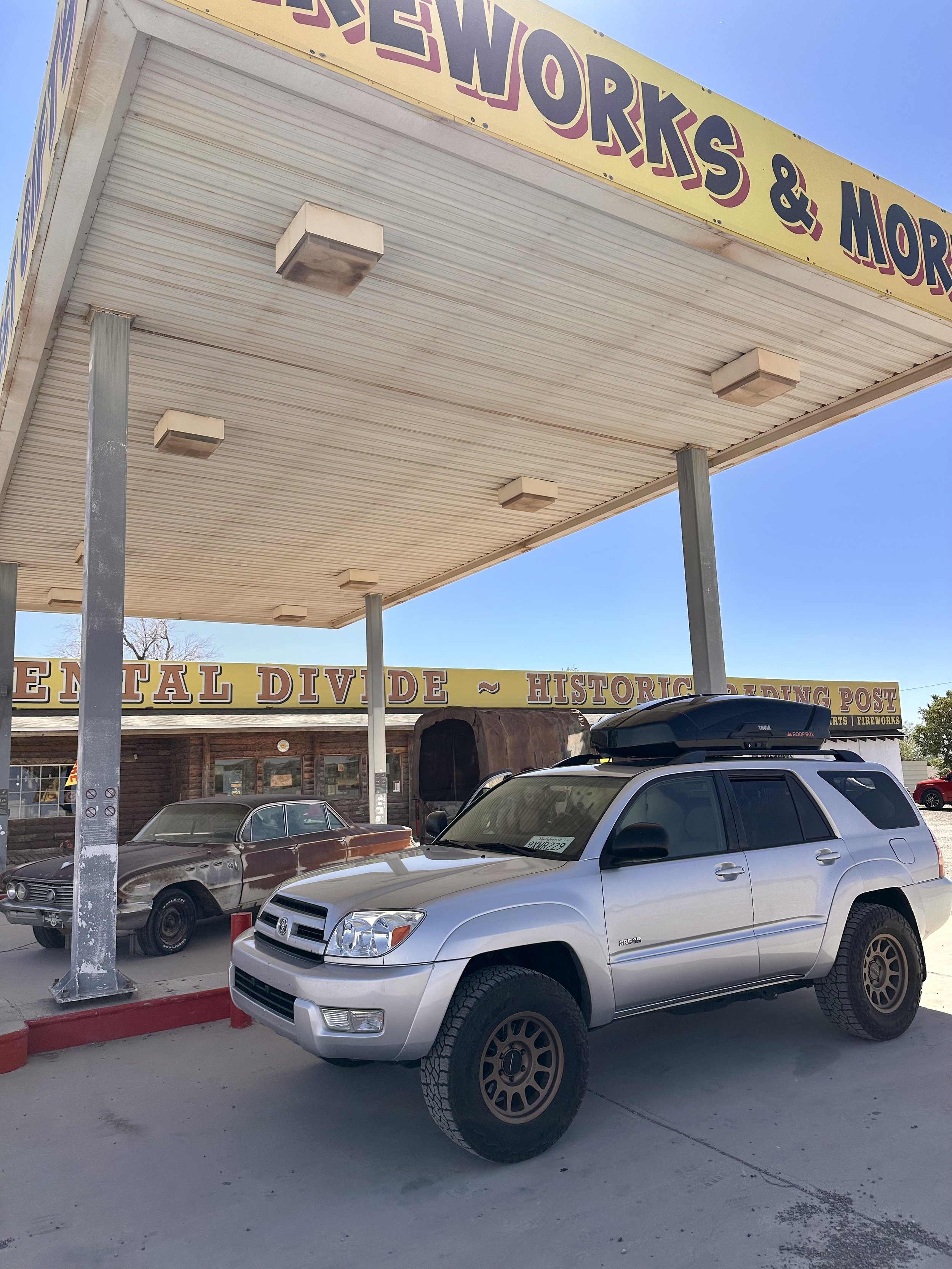Toyota 4Runner car roof carrier rental Los Angeles