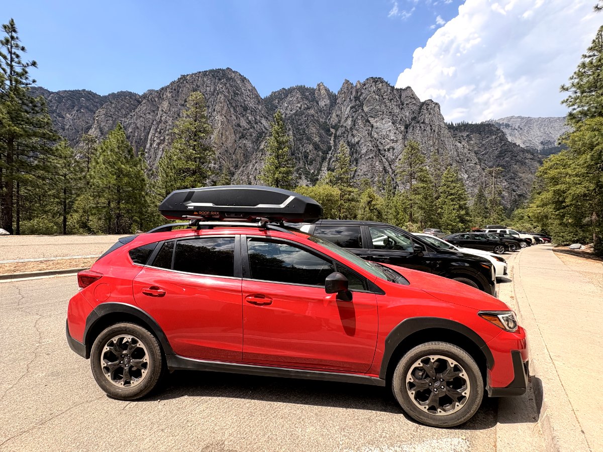 Subaru Crosstrek Thule roof carrier rental Burbank Los Angeles
