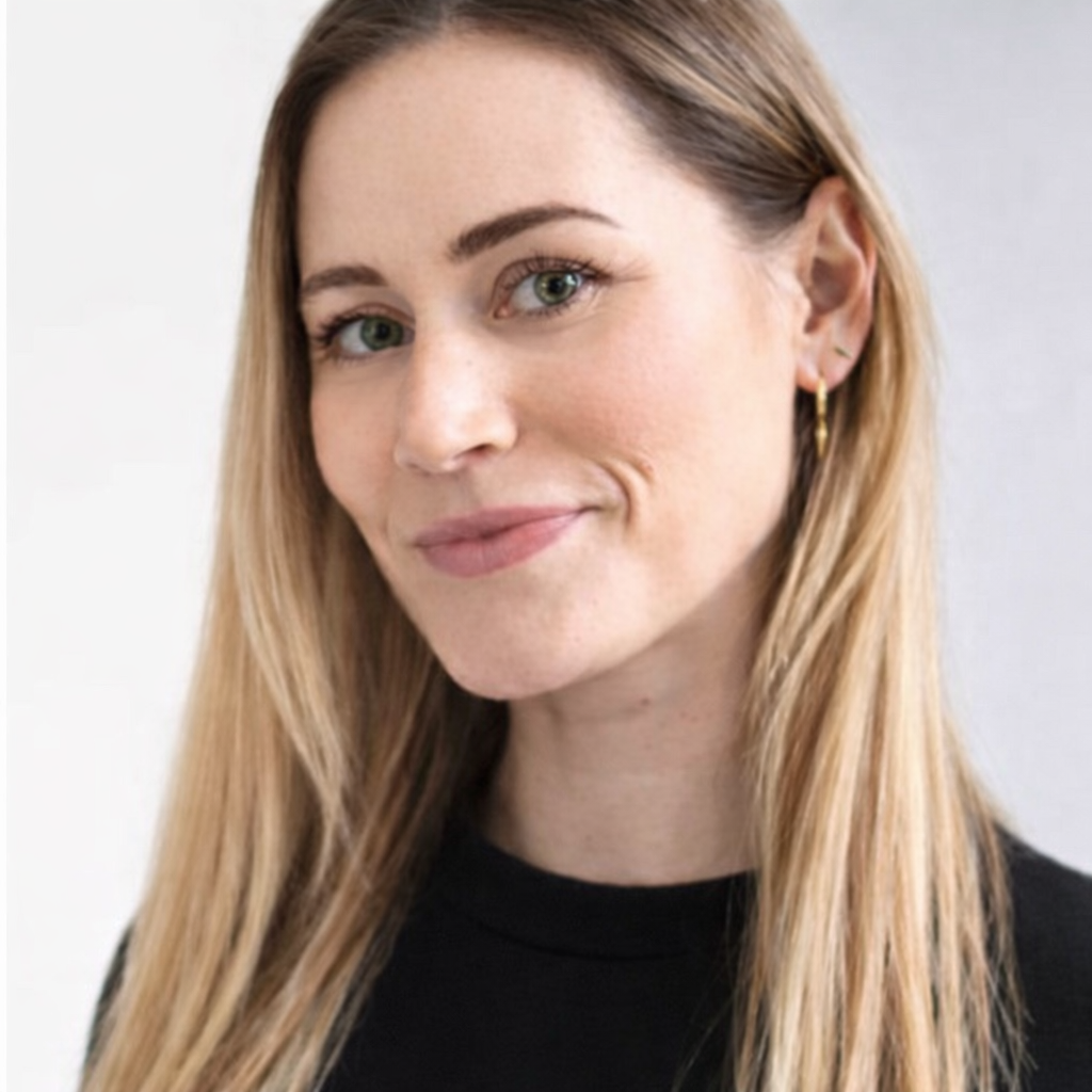 Dr. Jennifer Vollman, licensed clinical psychologist, psyd, Chicago, therapist, living my best life, living my best life psychology services, individual therapy, PSYPACT, dr. vollman, virtual therapists, couples therapist,  dr. Jenny vollman