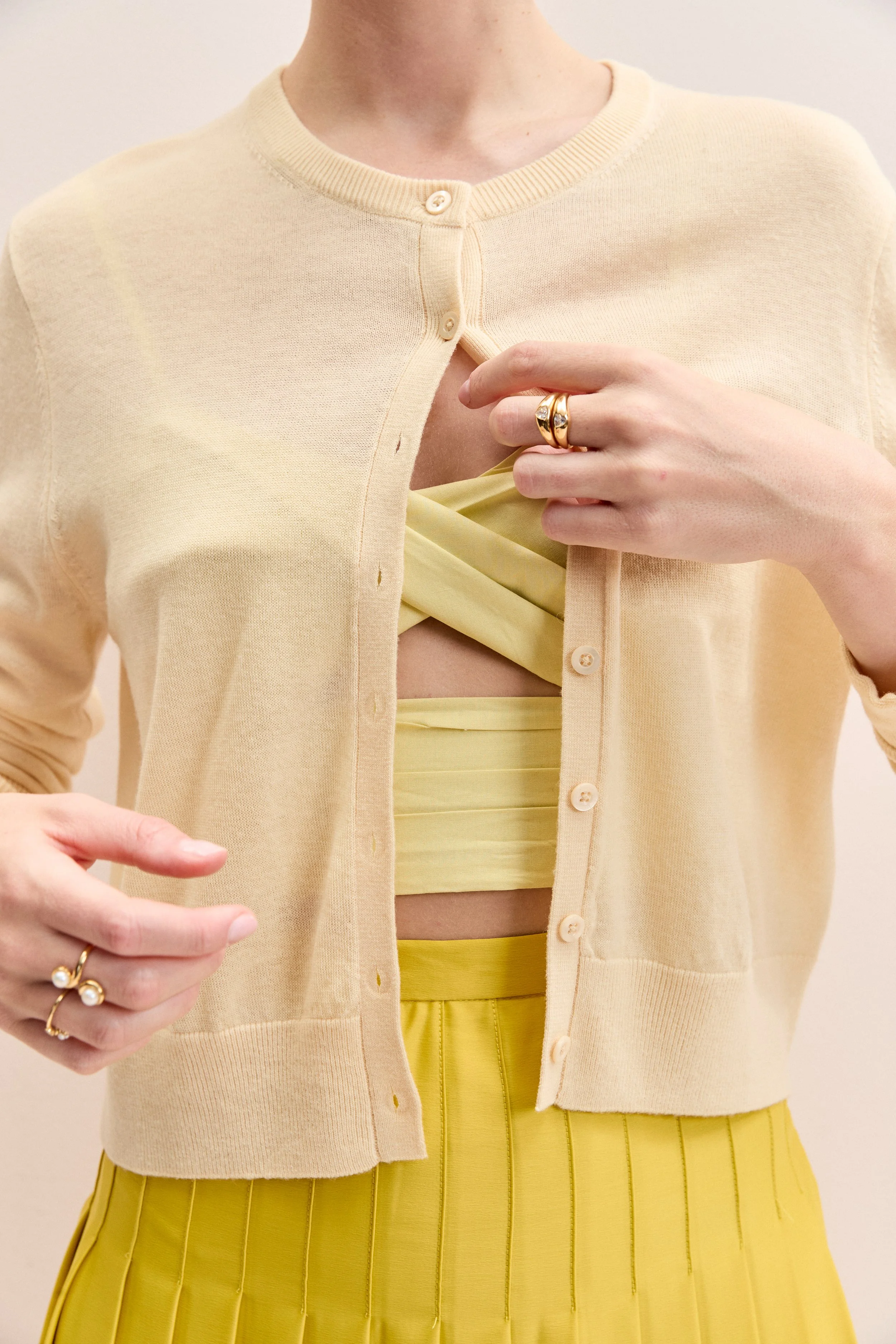 2692550_Feb_TJ_CR_Yellow_Skirt_Char_340-SEL.jpg