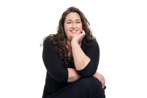 Dr Aimee Davis, Enlight