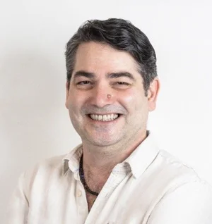 Dr Xavier Mirouze, LiveLoveLife Chiropractic