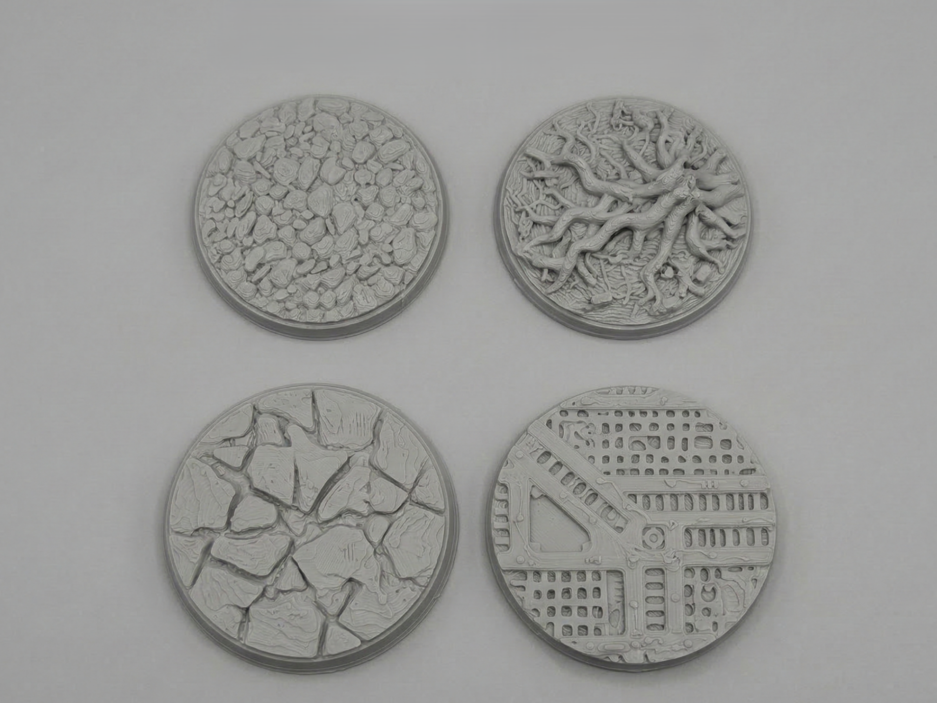 4x 32mm Universal Scenic Miniature Bases for Painting Tabletop RPG Set