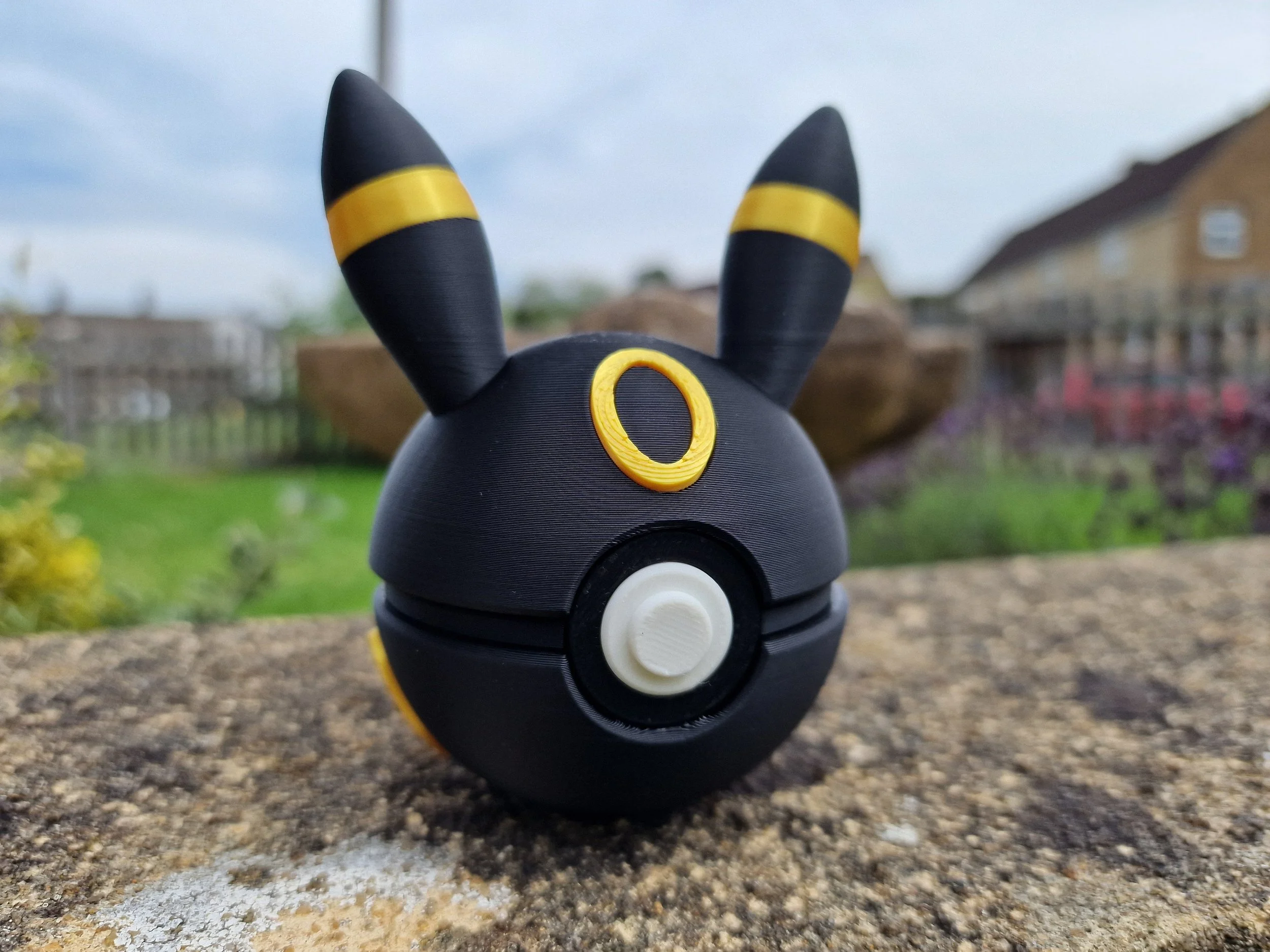 Umbreon Pokeball 3D Printed Display Ball Pokémon Inspired Collectible