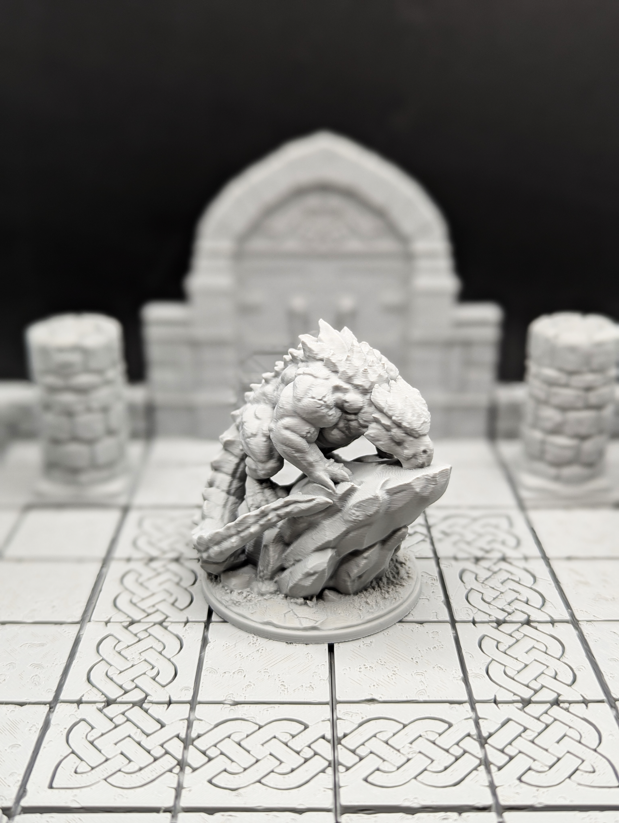 Prowling Young Stone Dragon (supportless)11.PNG