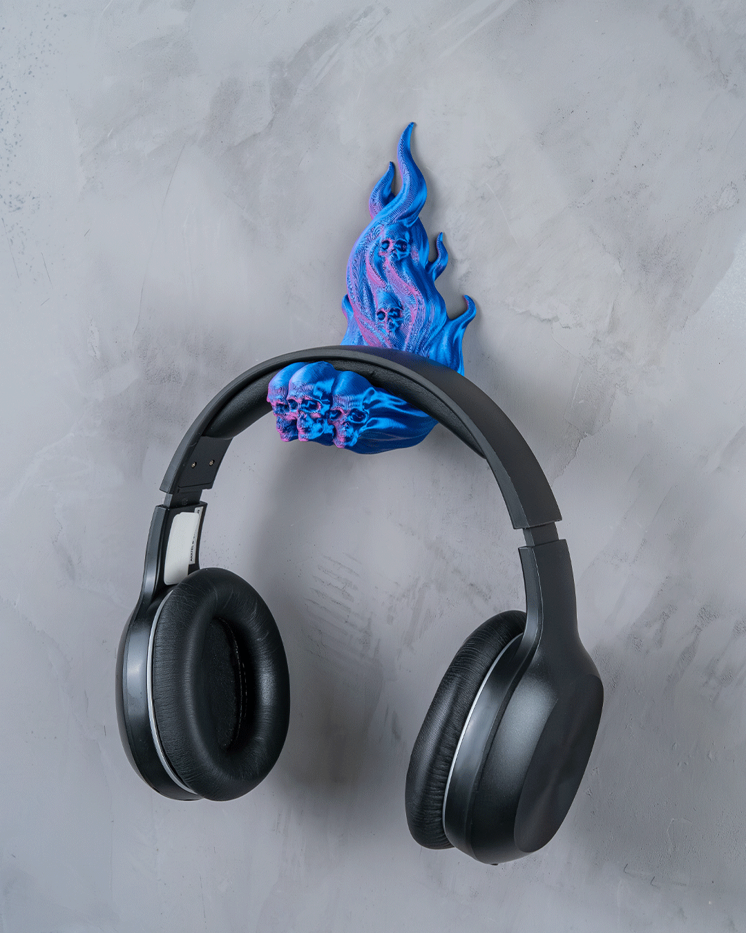 Dark_Ember_Headphone_Holder2_74da2c3c66.png