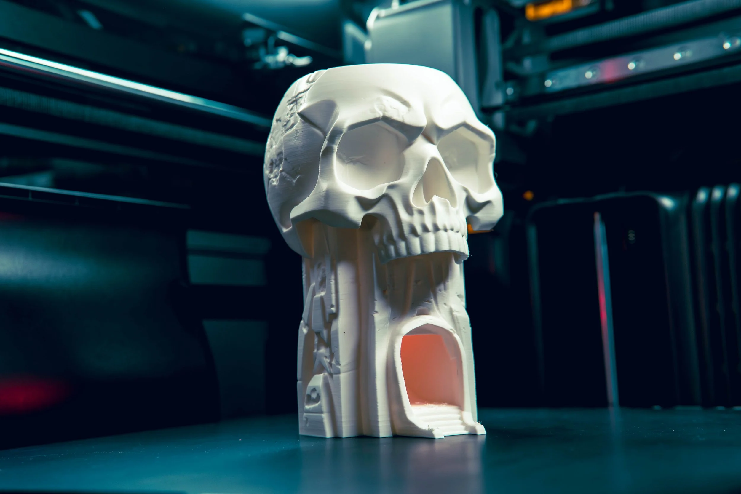 DnD Skull Dice Tower Magnetic Lid RPG Tabletop Dice Roller Dungeon Tower