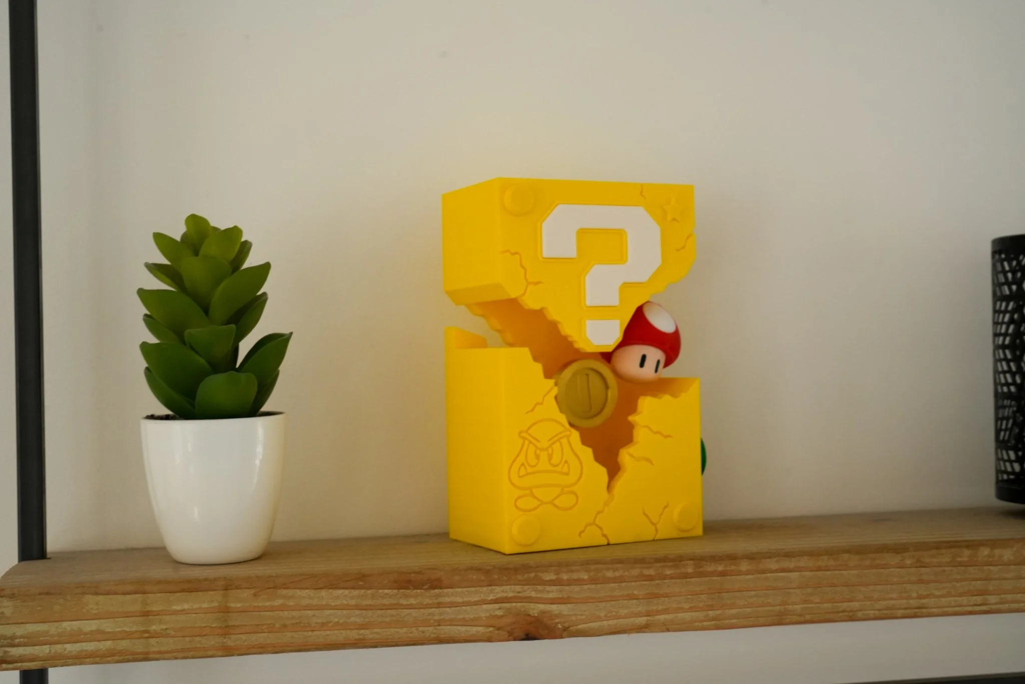 Broken Brick Mario3.jpg