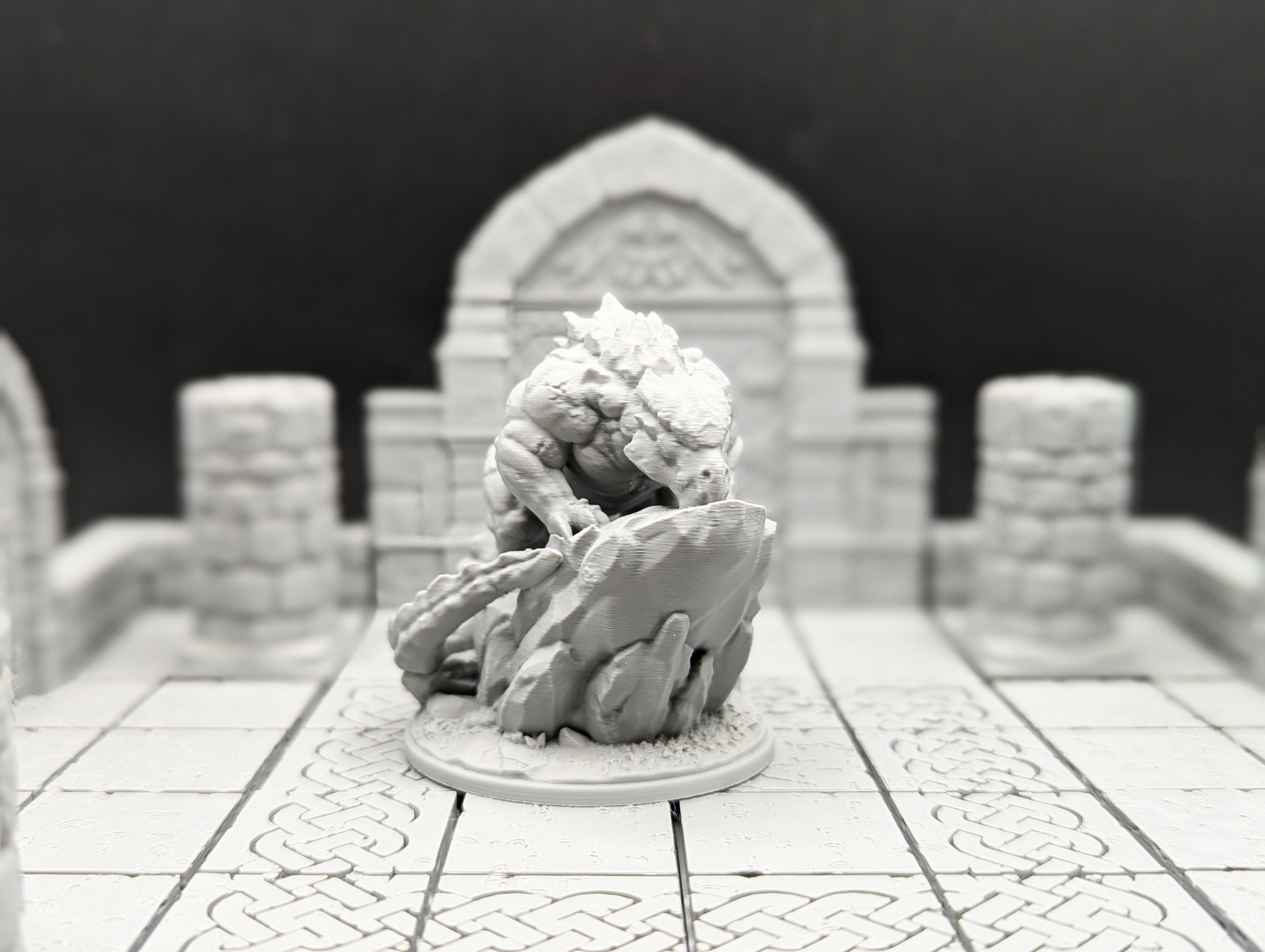 Prowling Young Stone Dragon (supportless)4.PNG