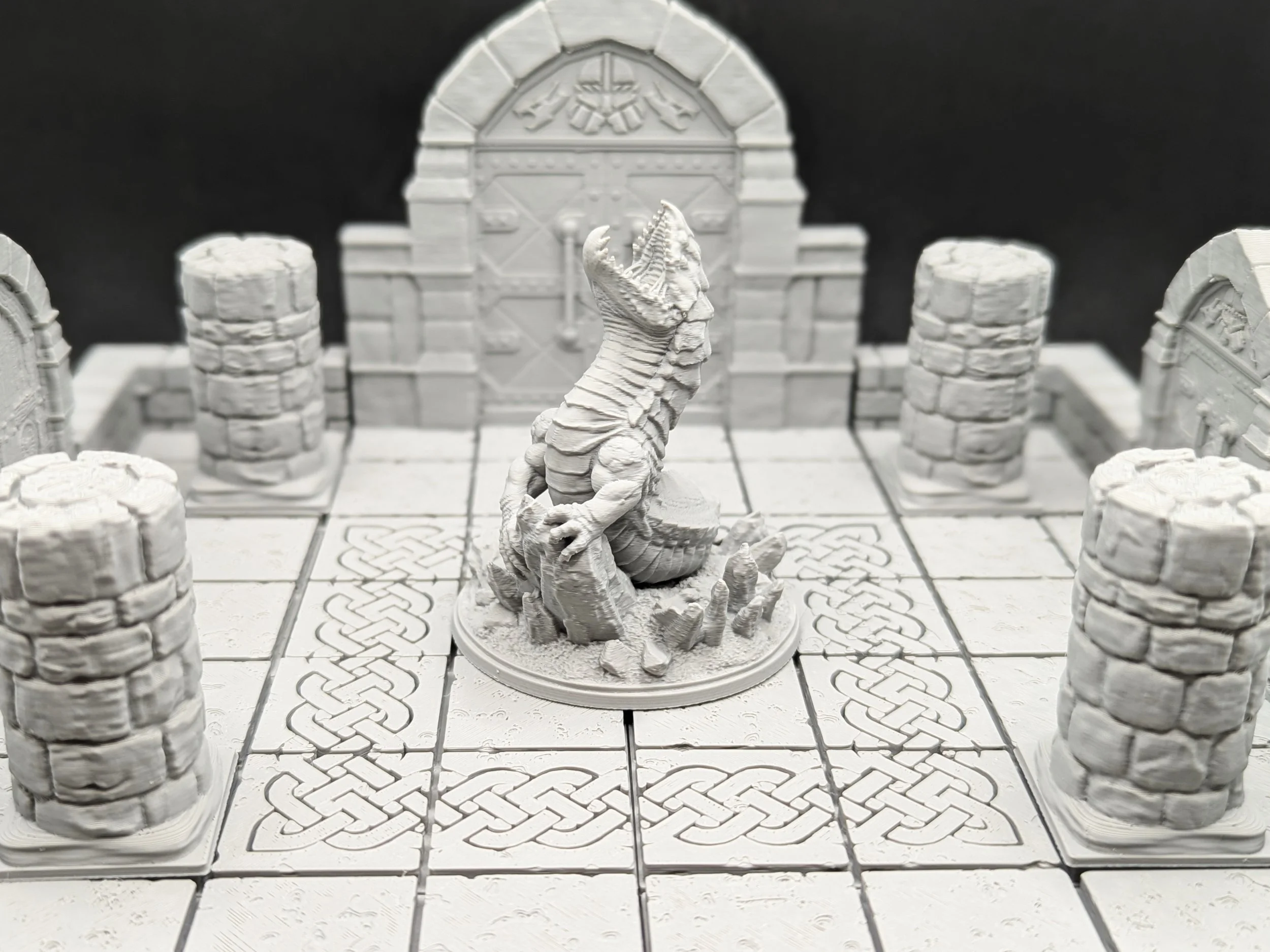 Giant Burrowing worm 4.jpg