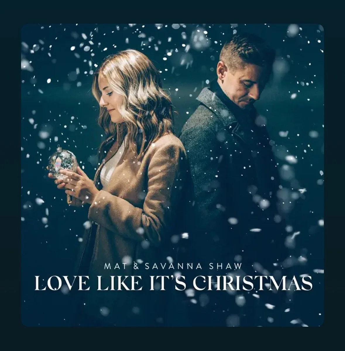 🌟 OUT NOW 🌟 &ldquo;Love Like it&rsquo;s Christmas&rdquo; written with @matandsavanna &amp; @haleyandmichaels ✨ cannot believe the life this song is already living, at #2 in the apple charts &amp; on @siriusxm Holly radio!!!! The messaging of this s