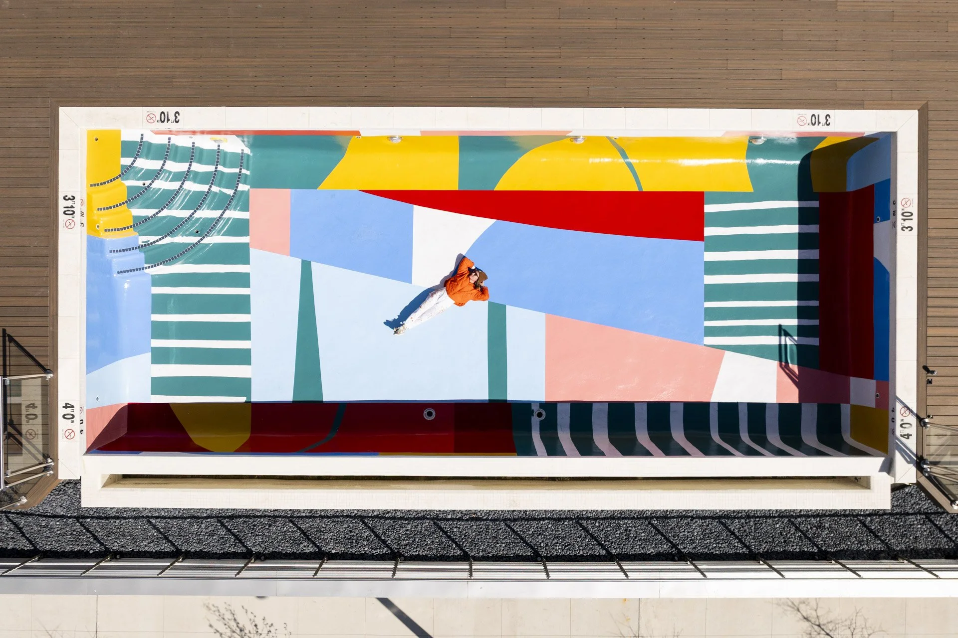 Pool Mural at The Luxe Americana