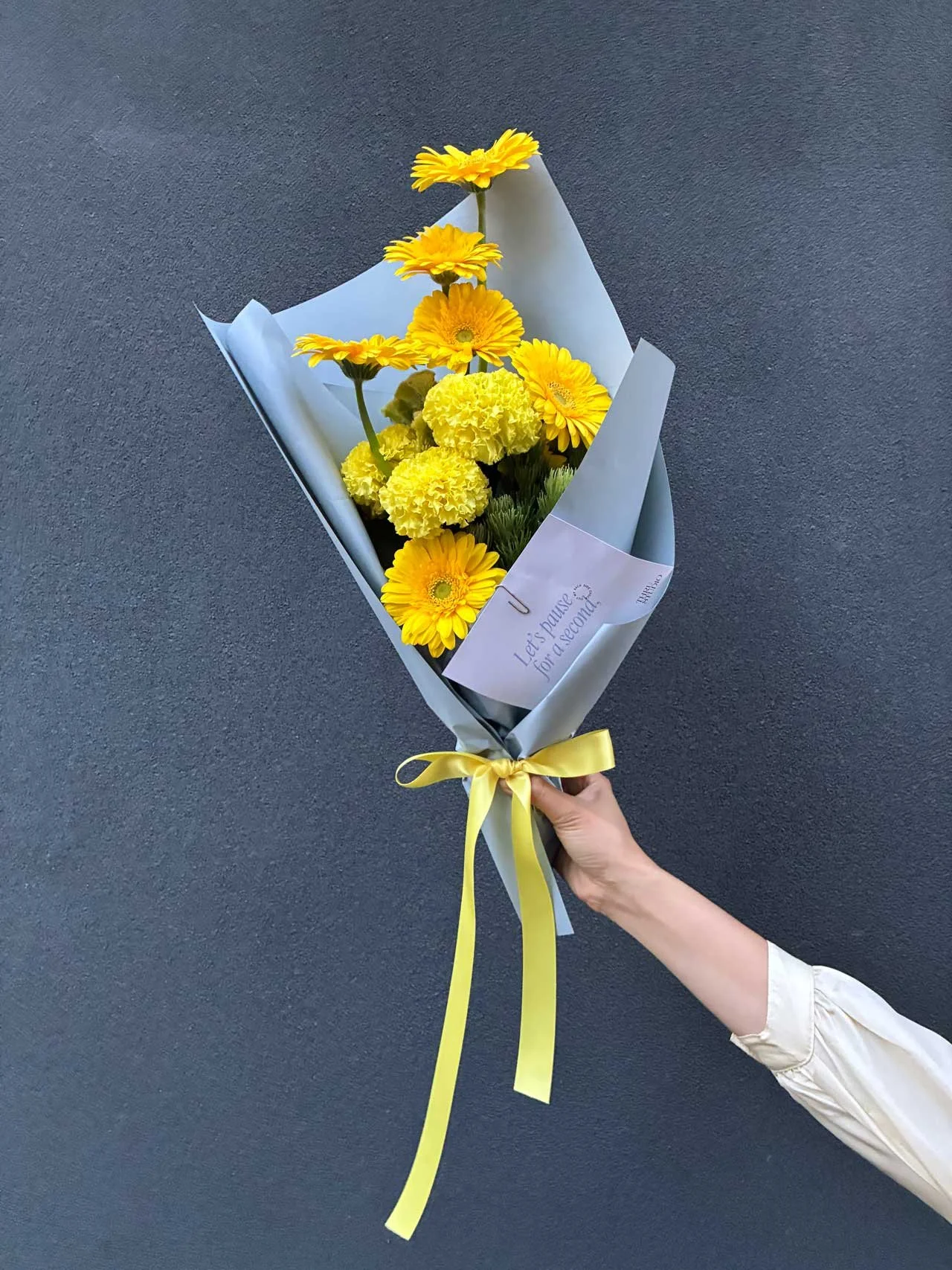 THRU_Sunny-bouquet_0581.jpg