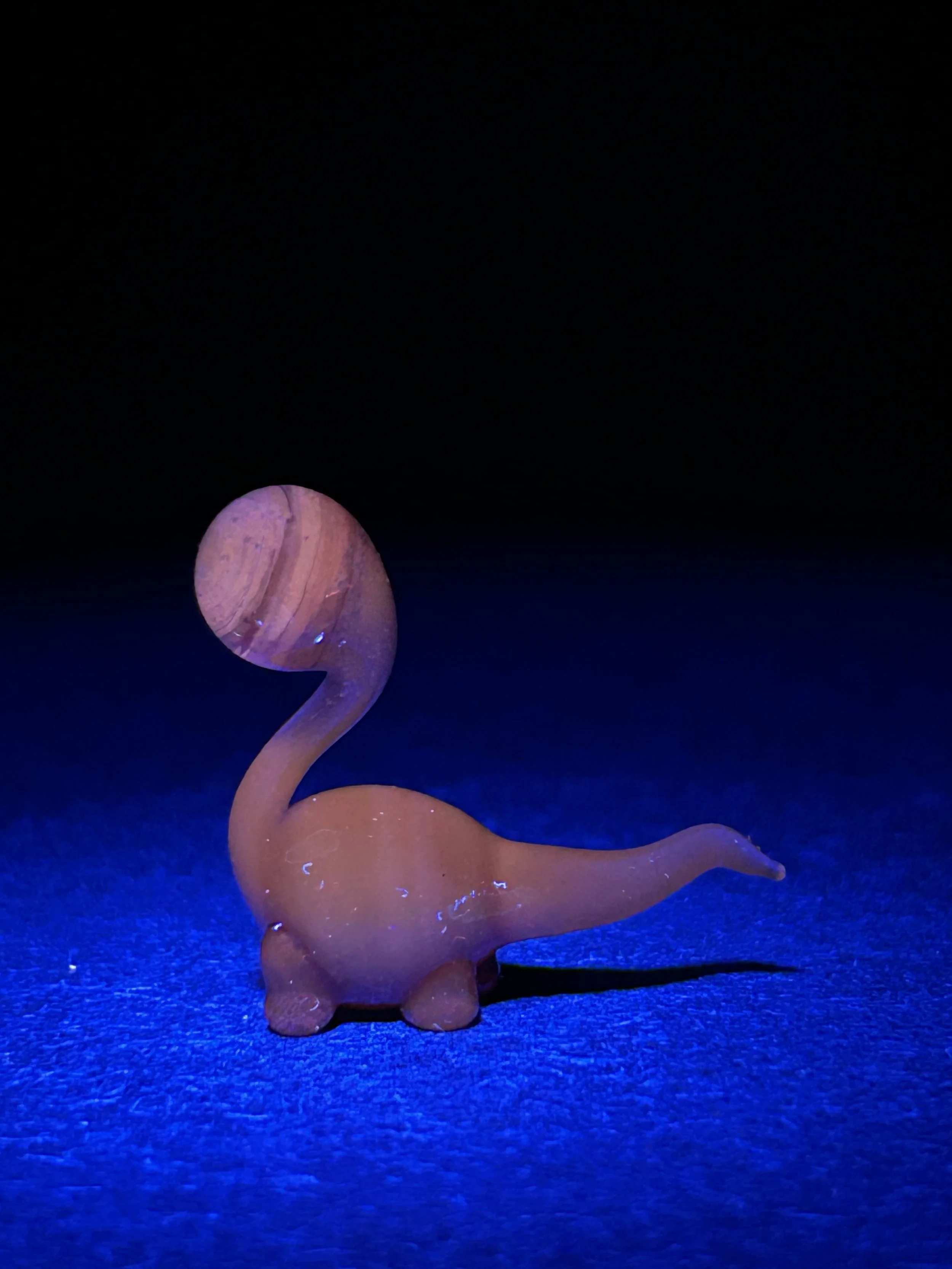 UV Milky Dino