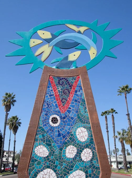"Oceanlife, Sun & Waves" (Sculpture)