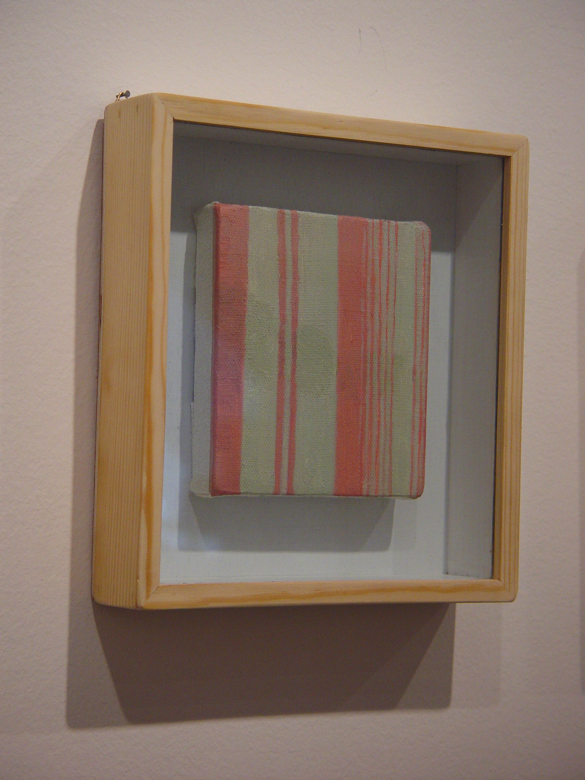 “我的”5.1内12x14cm外22x24x5cm布面油画2004.JPG