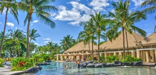 Cooling And Chilling With A Pool Landscape